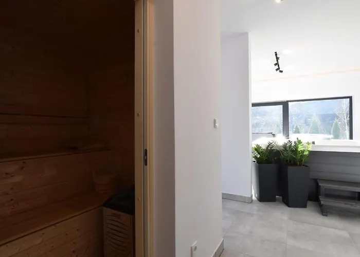 Beskid 11 Z Widokiem Na Gory, Sauna, Jacuzzi Apartment Szczyrk